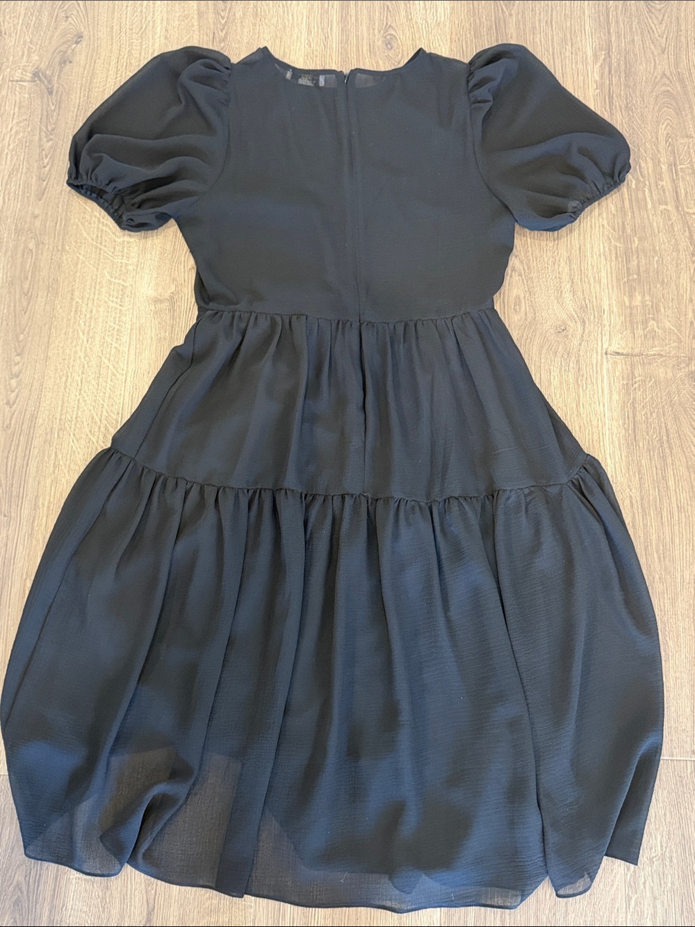 Never Fully Dressed Black Tiered Puff Sleeve Midi Dress - Picture 4 of 10